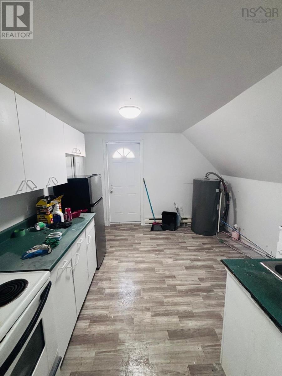 Property 4 of 12 of 859 Victoria Road