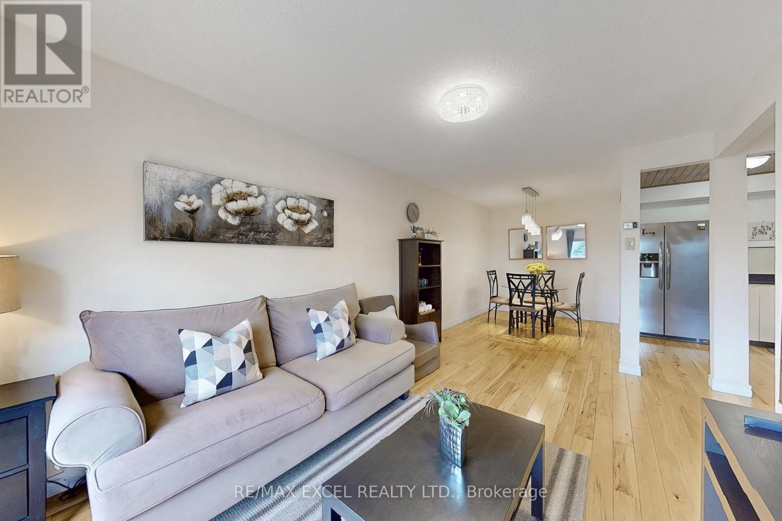 11 SAND FERNWAY - 10