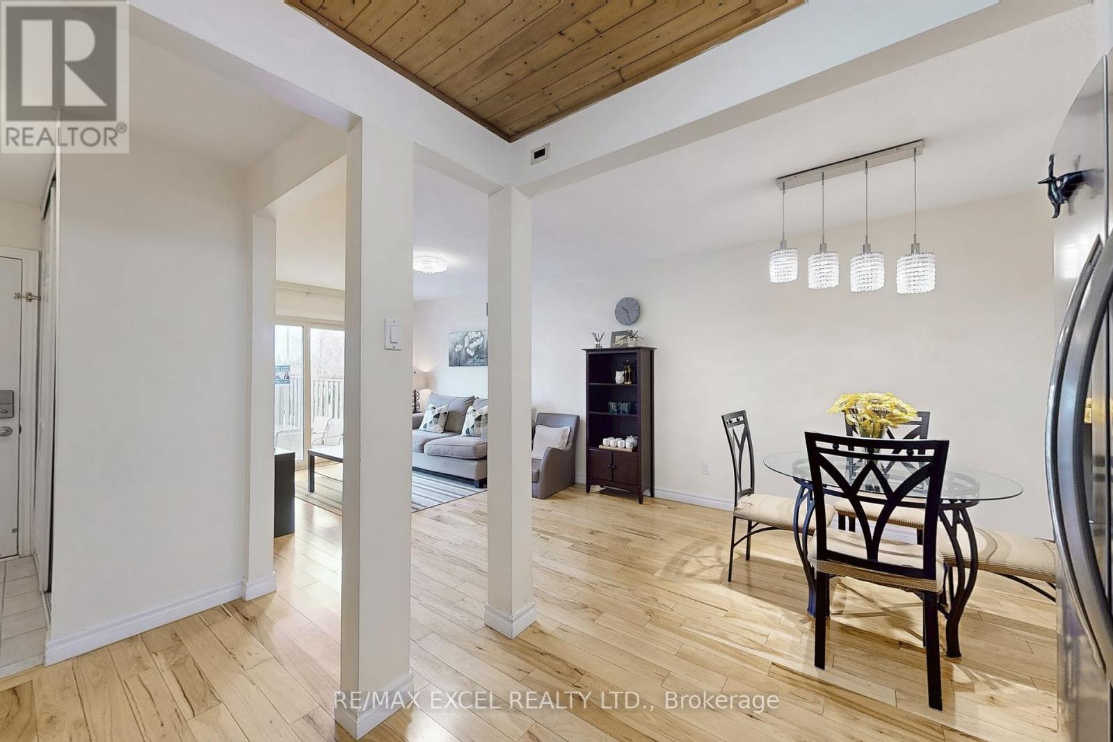 11 SAND FERNWAY - 16