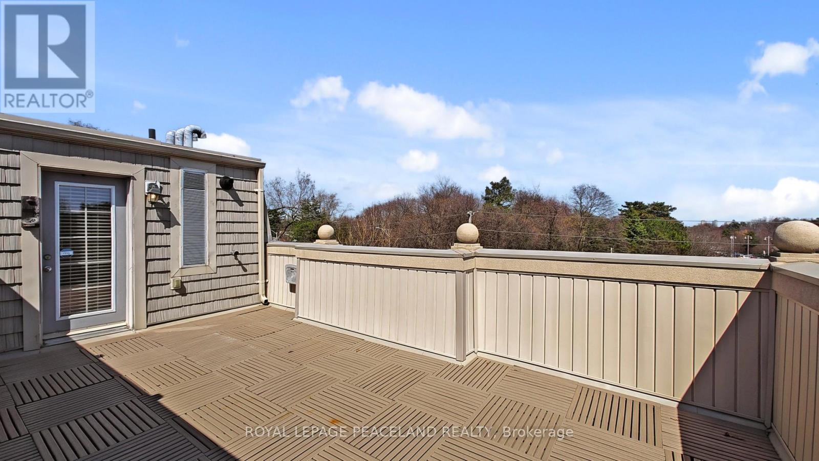 82 HARGRAVE LANE - 22