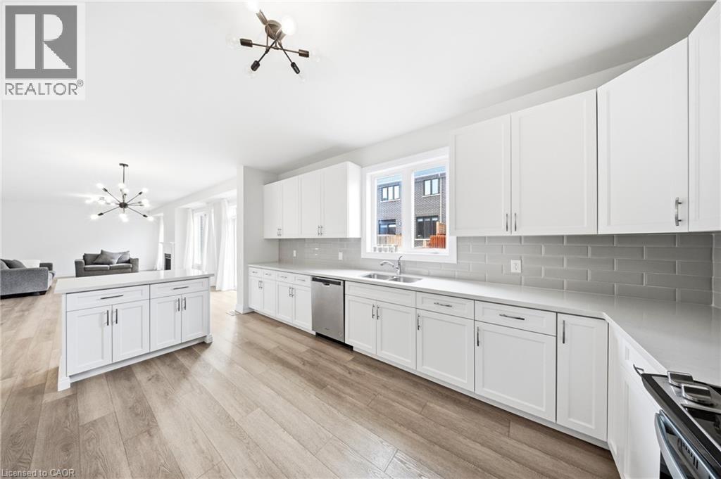 45 GREAT FALLS Boulevard — photo 16