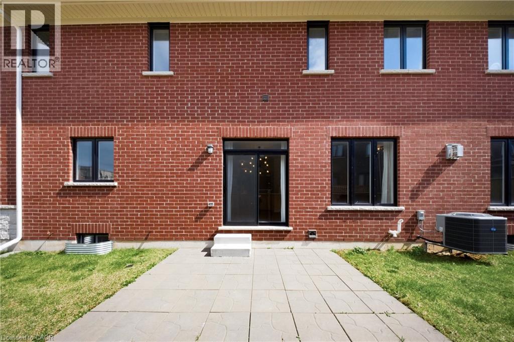 45 GREAT FALLS Boulevard — photo 50