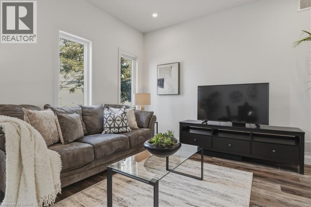 24 GEORGE Street N Unit# 11, Harriston, Ontario, N0G1Z0 — Photo 18