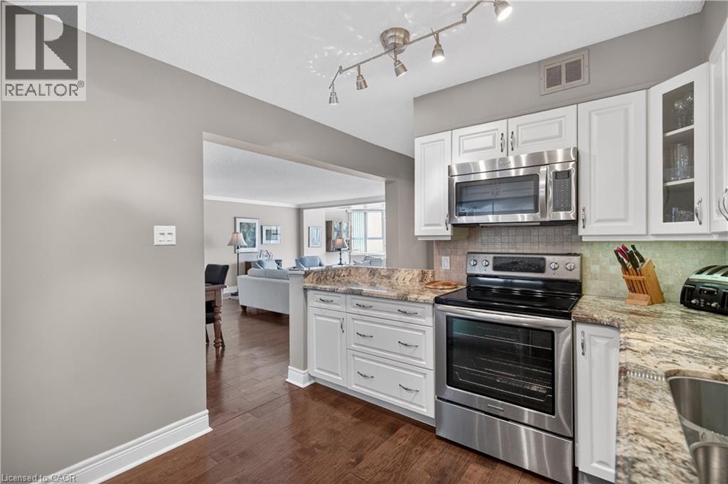 #506 5280 LAKESHORE Road Unit# 506 - 12