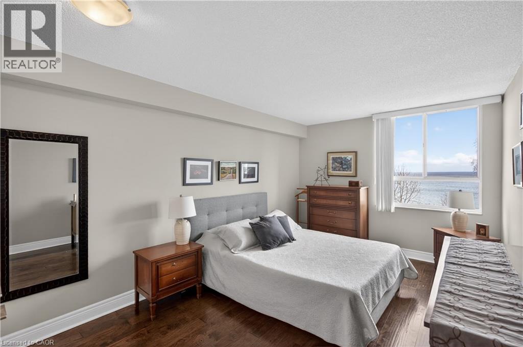 #506 5280 LAKESHORE Road Unit# 506 - 17