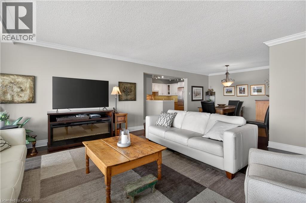 #506 5280 LAKESHORE Road Unit# 506 - 4
