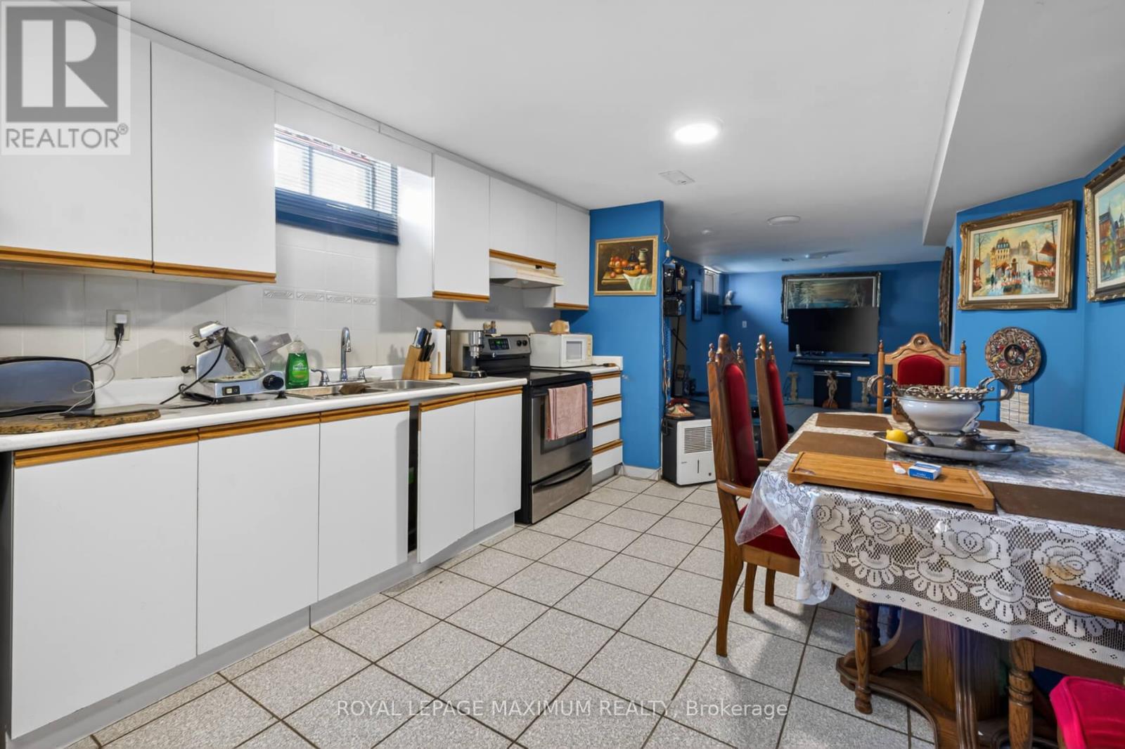 3 MUZZO COURT - 29