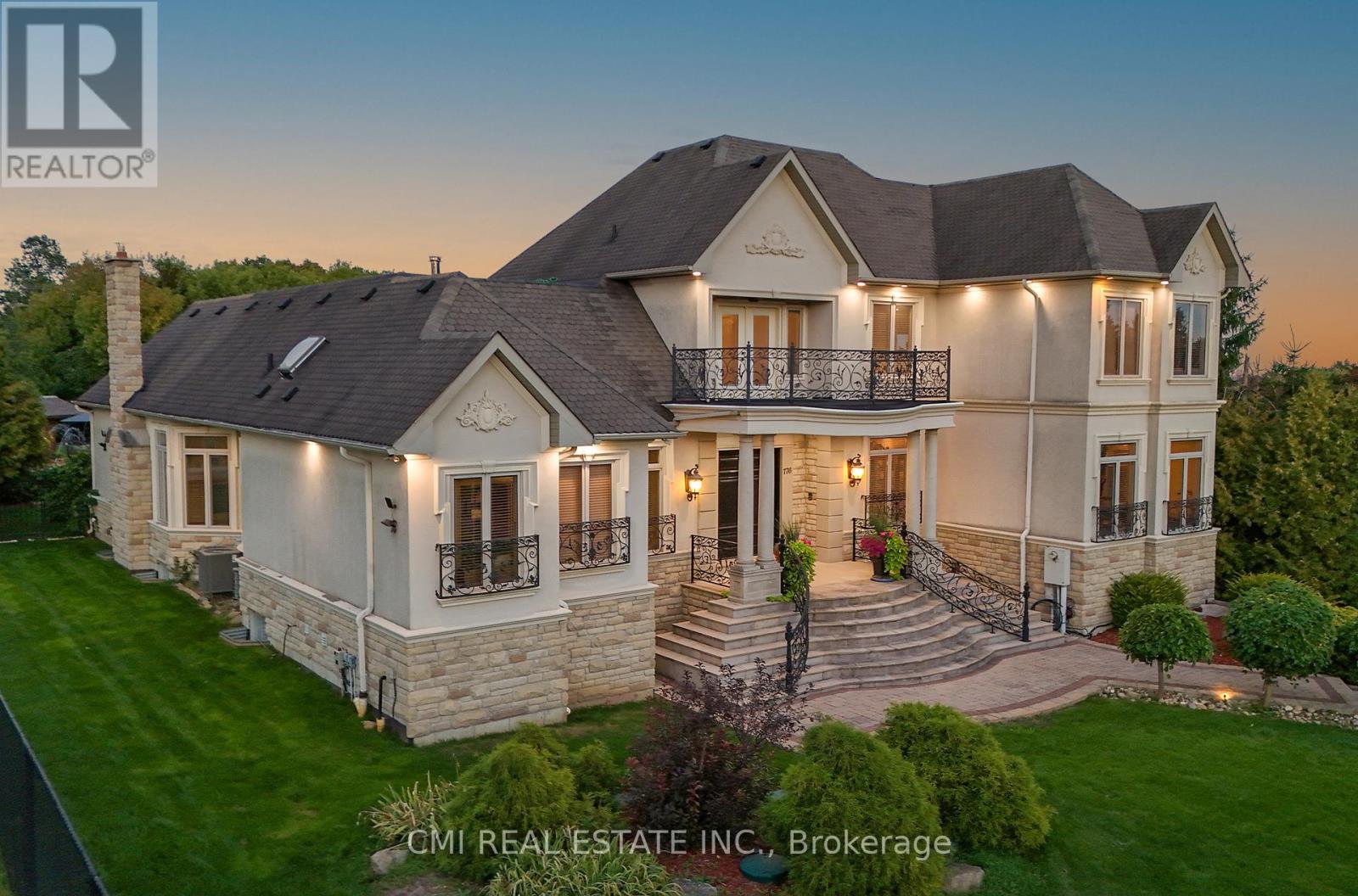 776 WOODLAND ACRES CRESCENT - 1