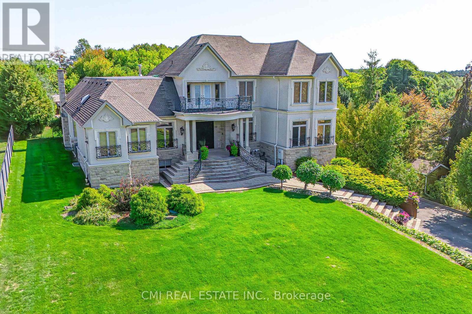 776 WOODLAND ACRES CRESCENT - 13