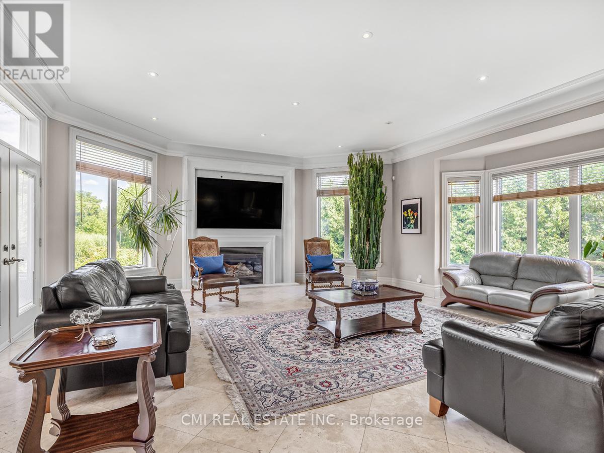 776 WOODLAND ACRES CRESCENT - 23