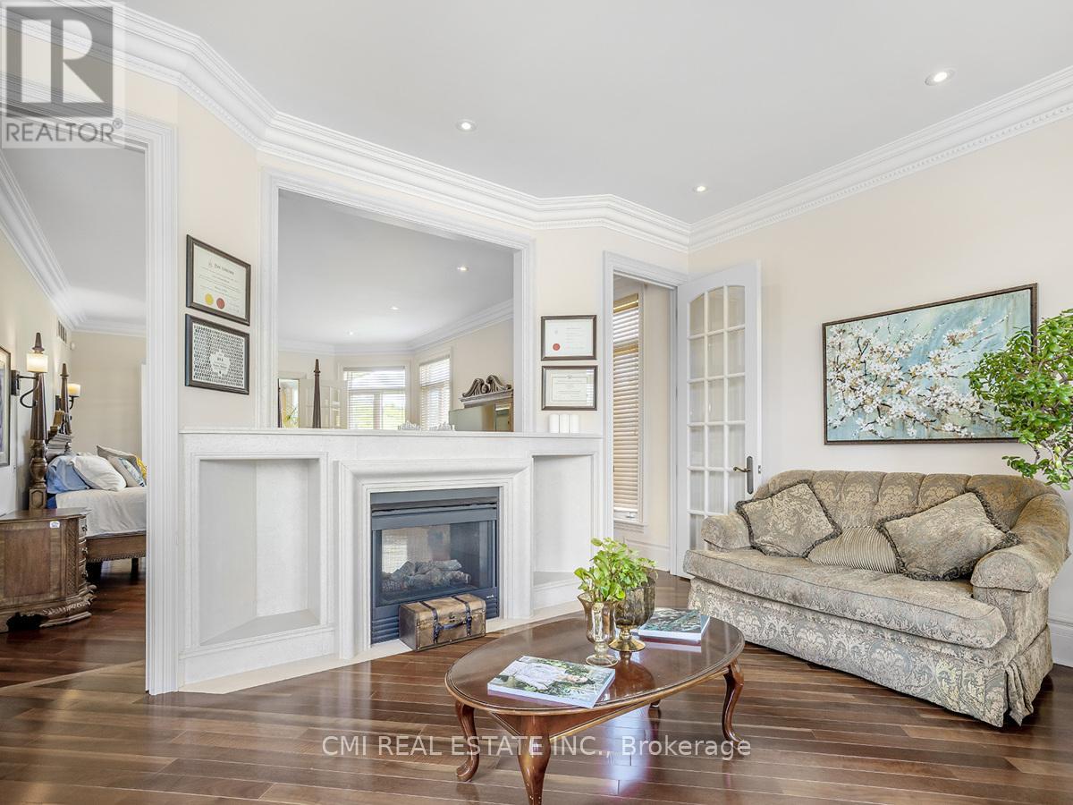 776 WOODLAND ACRES CRESCENT - 34