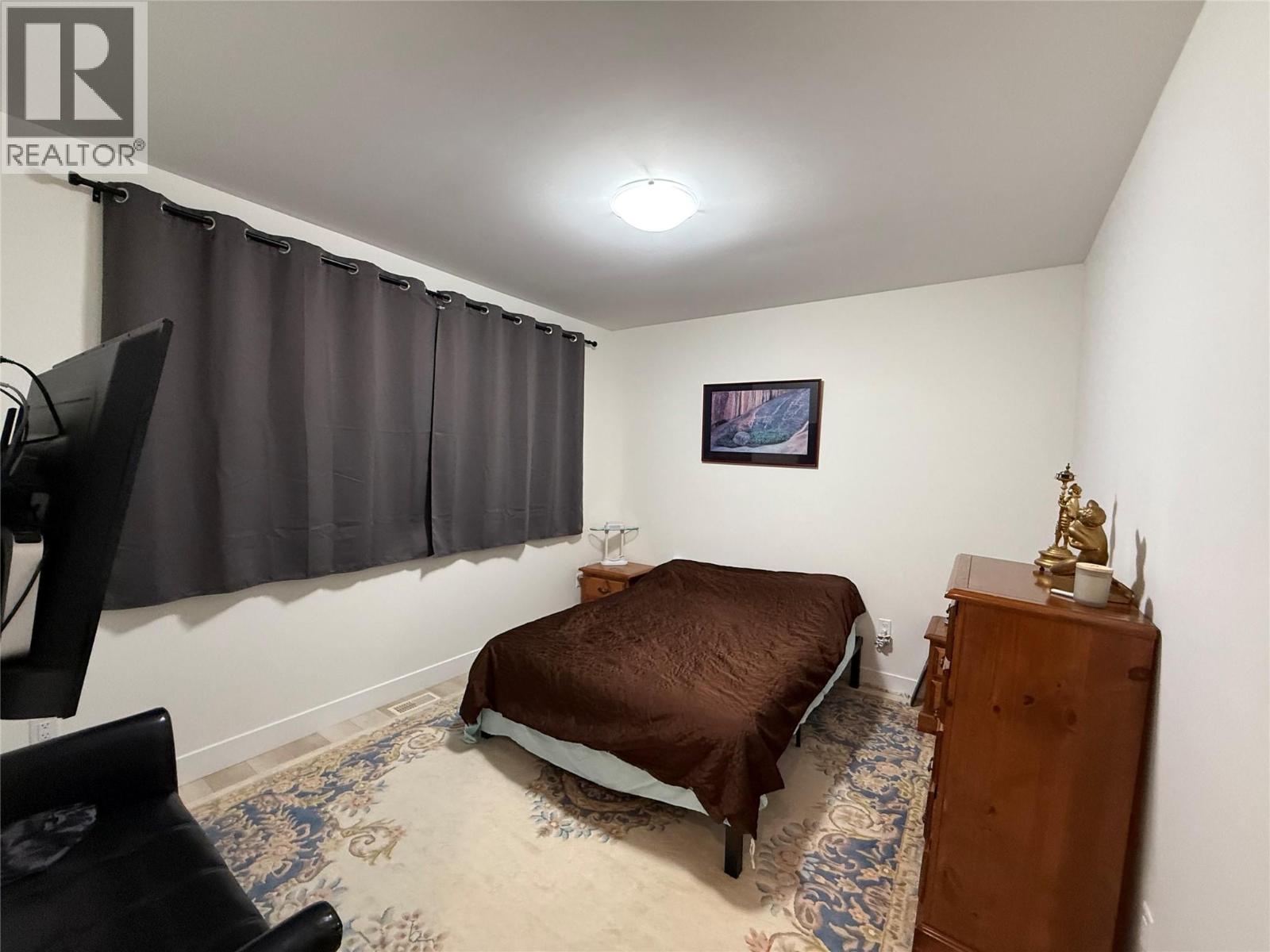 #104 210 Scott Avenue - 15