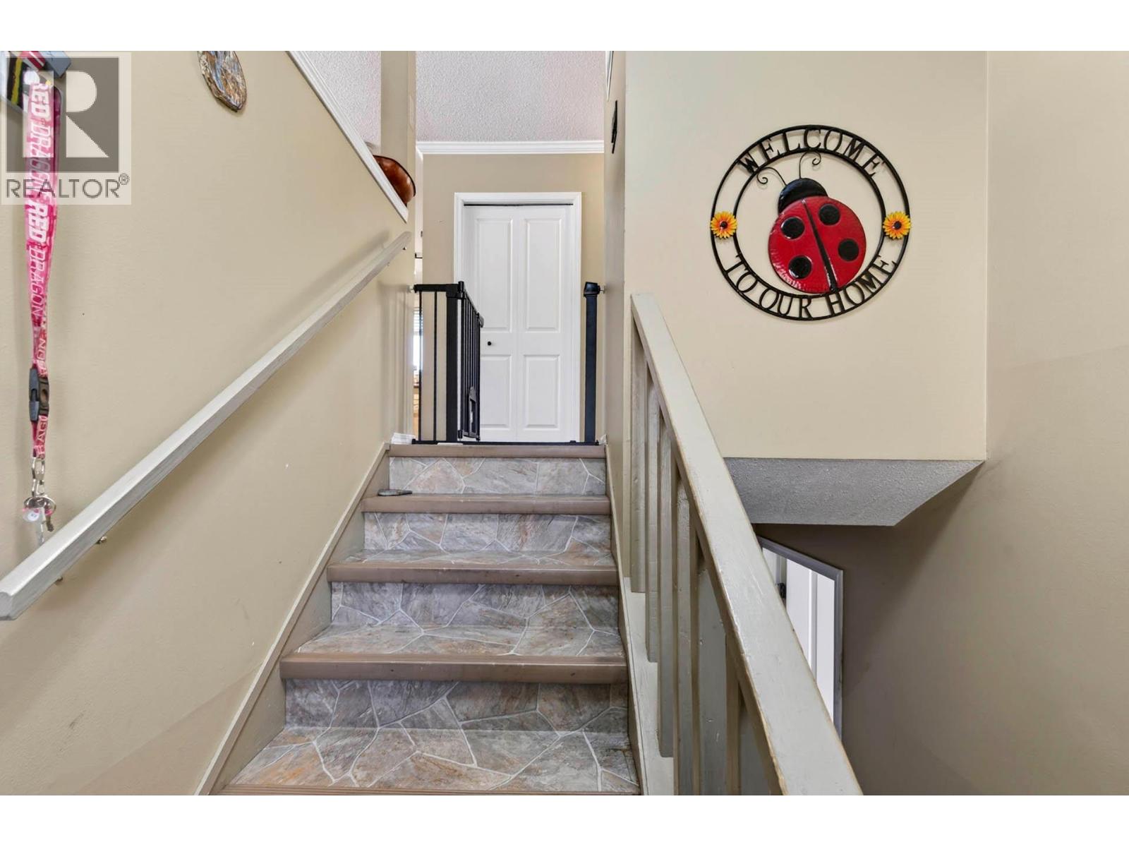 509 Clearwater Valley Road - 34