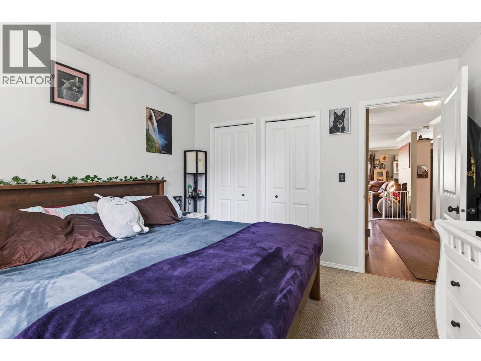 509 Clearwater Valley Road - 14