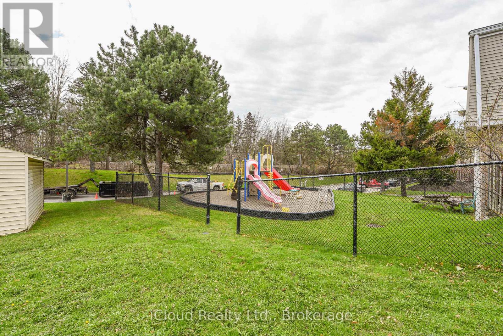 #88 400 MISSISSAUGA VALLEY BOULEVARD - 9