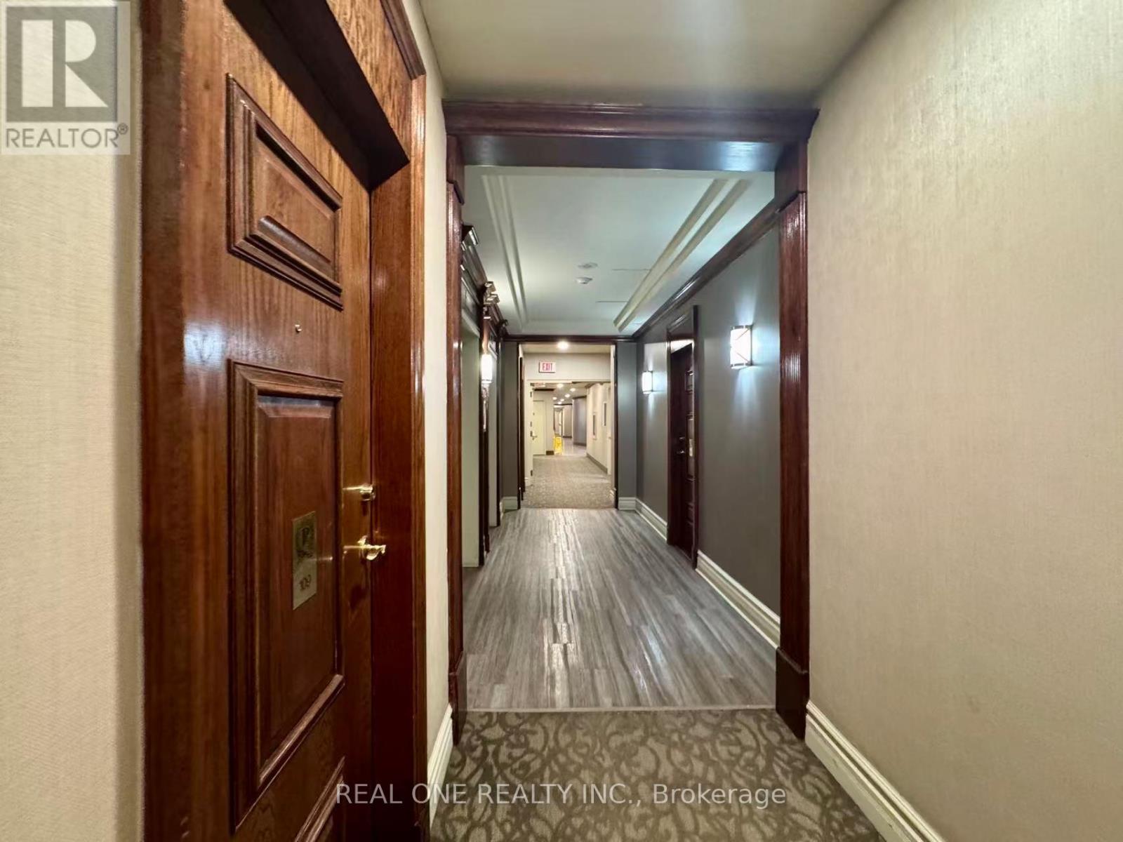 1507 - 15 MICHAEL POWER PLACE — photo 23