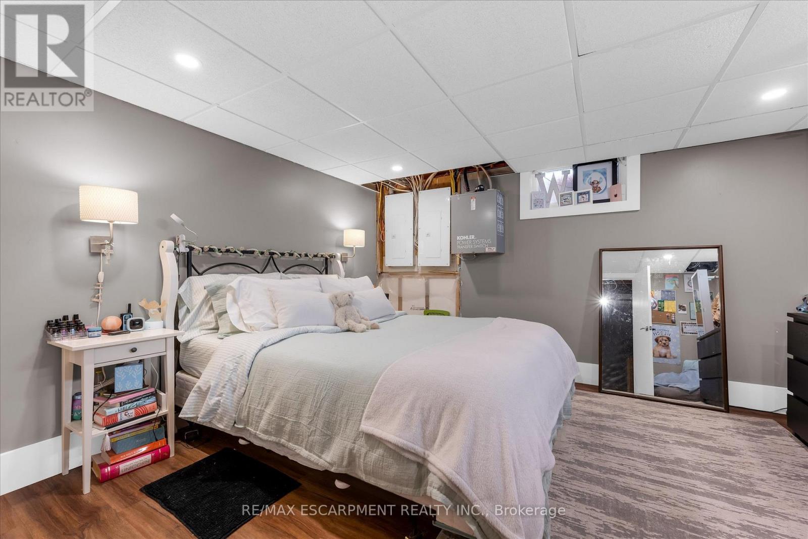 1267 THIRD ST LOUTH — photo 30