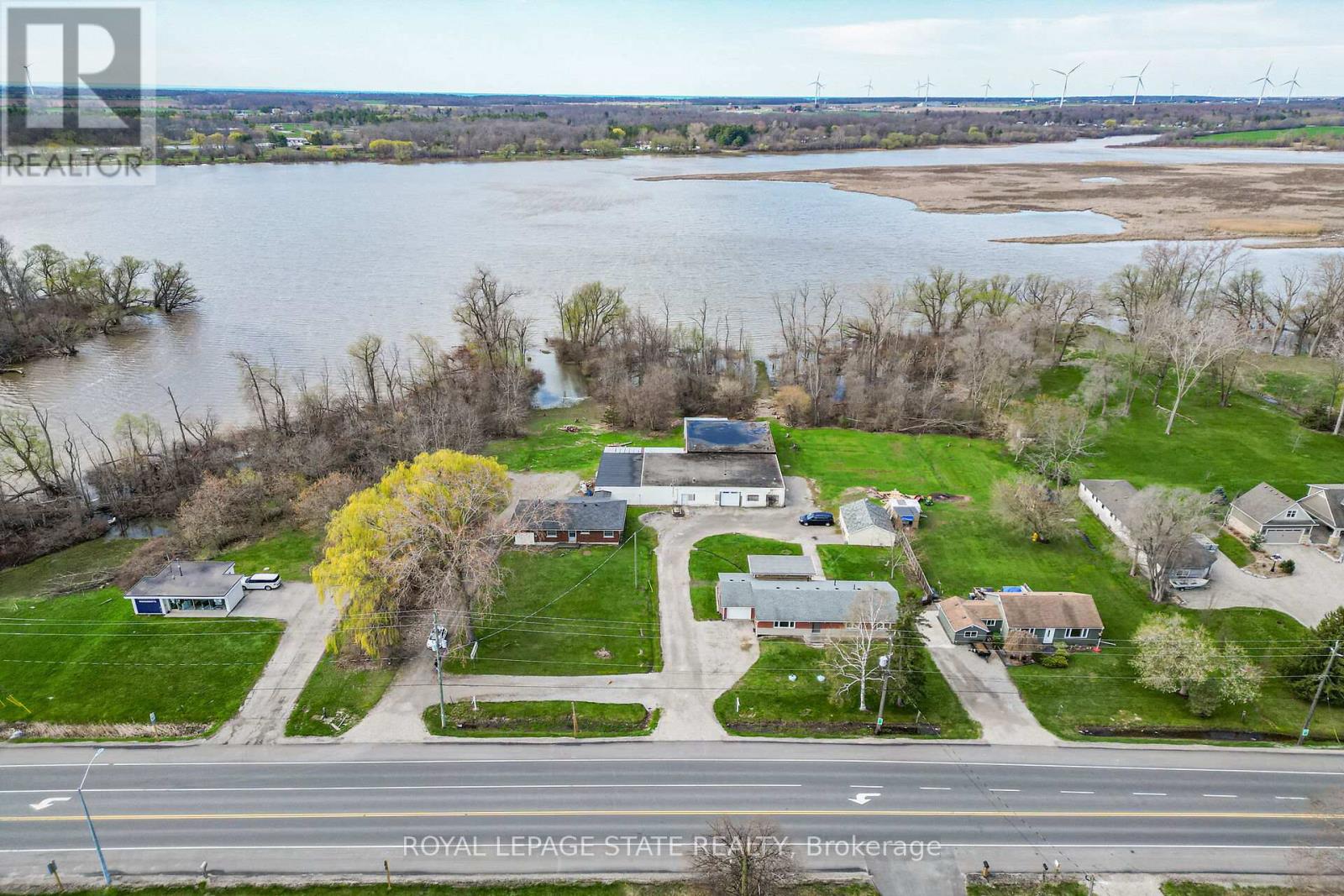 8410-8408 HIGHWAY 3 - 36