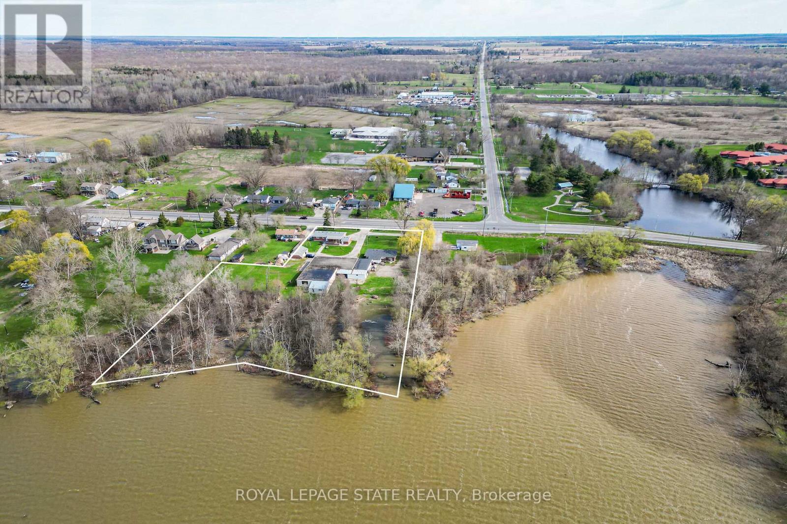 8410-8408 HIGHWAY 3 - 41