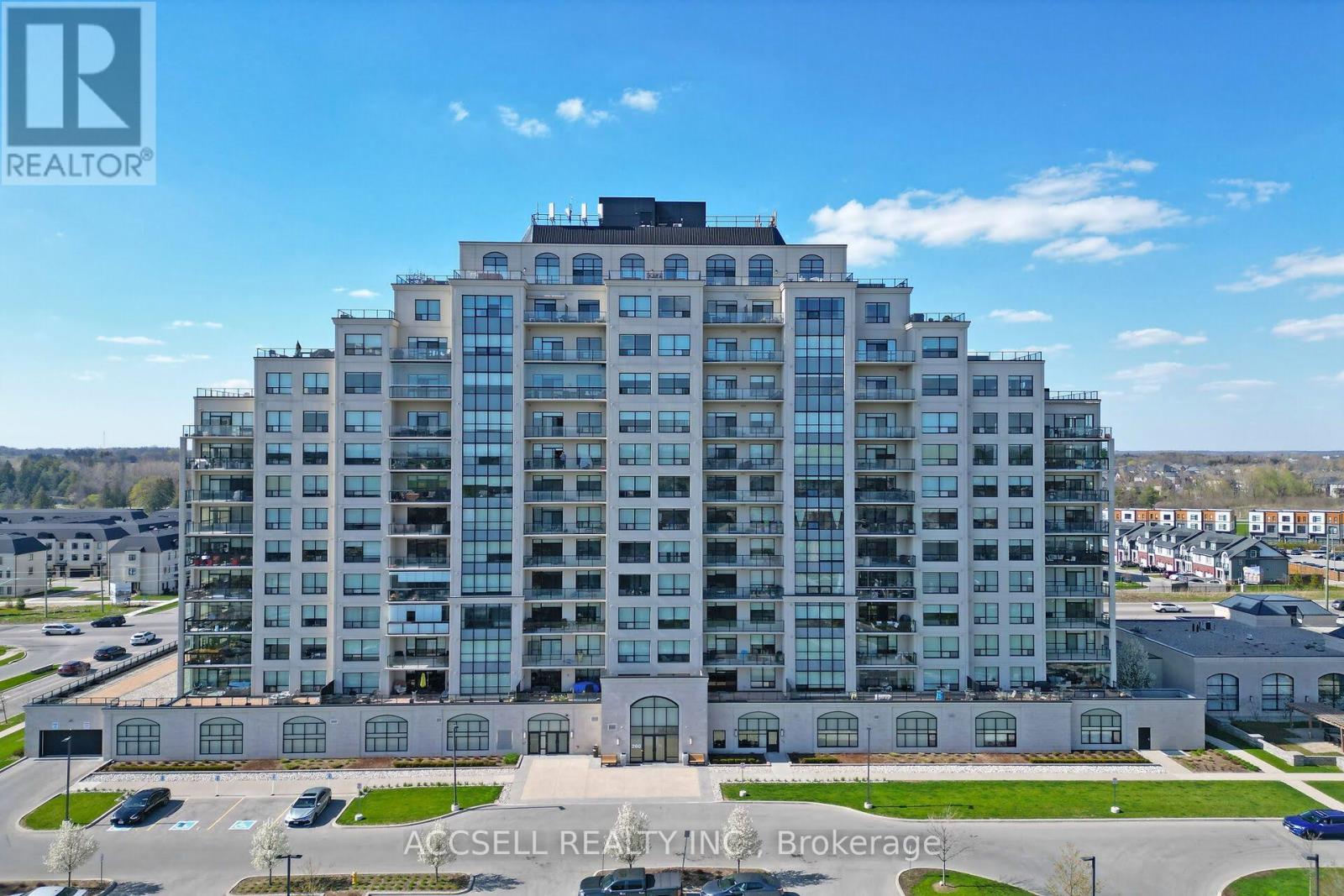 #902 260 VILLAGEWALK BOULEVARD - 34