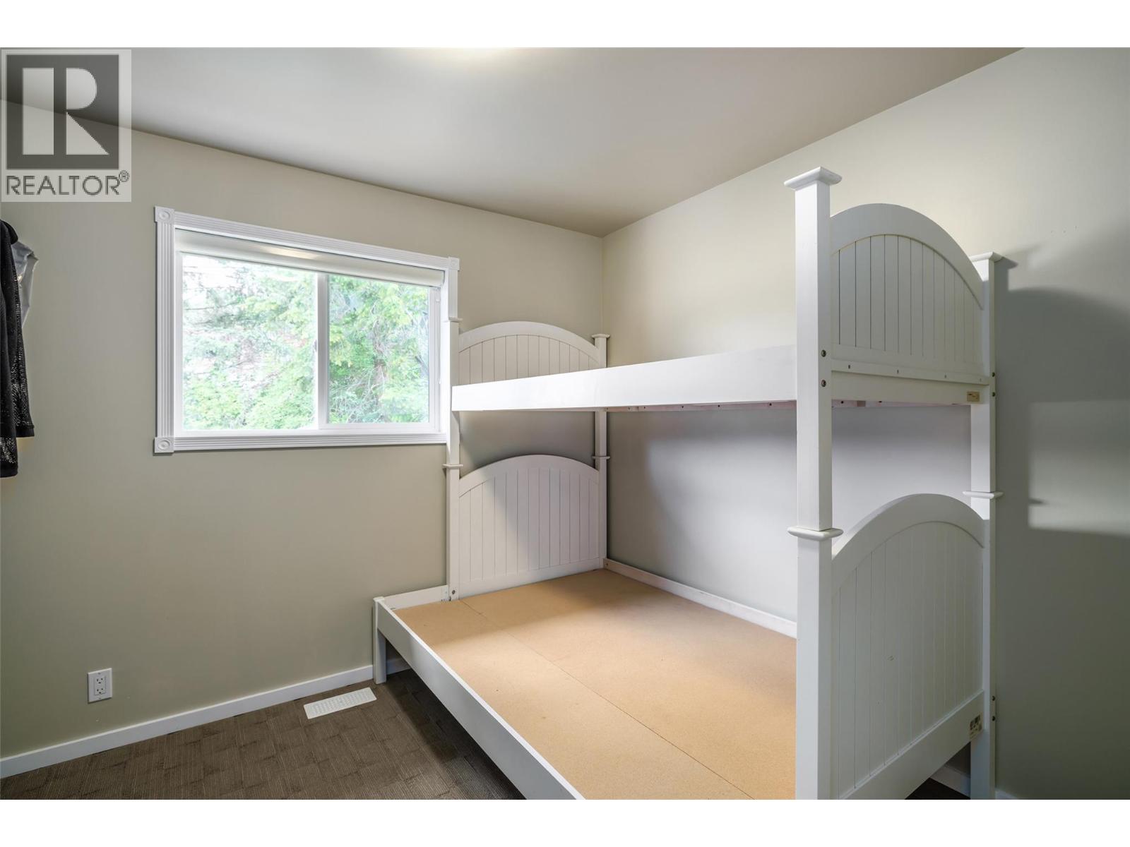  17824 Juniper Cove Road, Lake Country