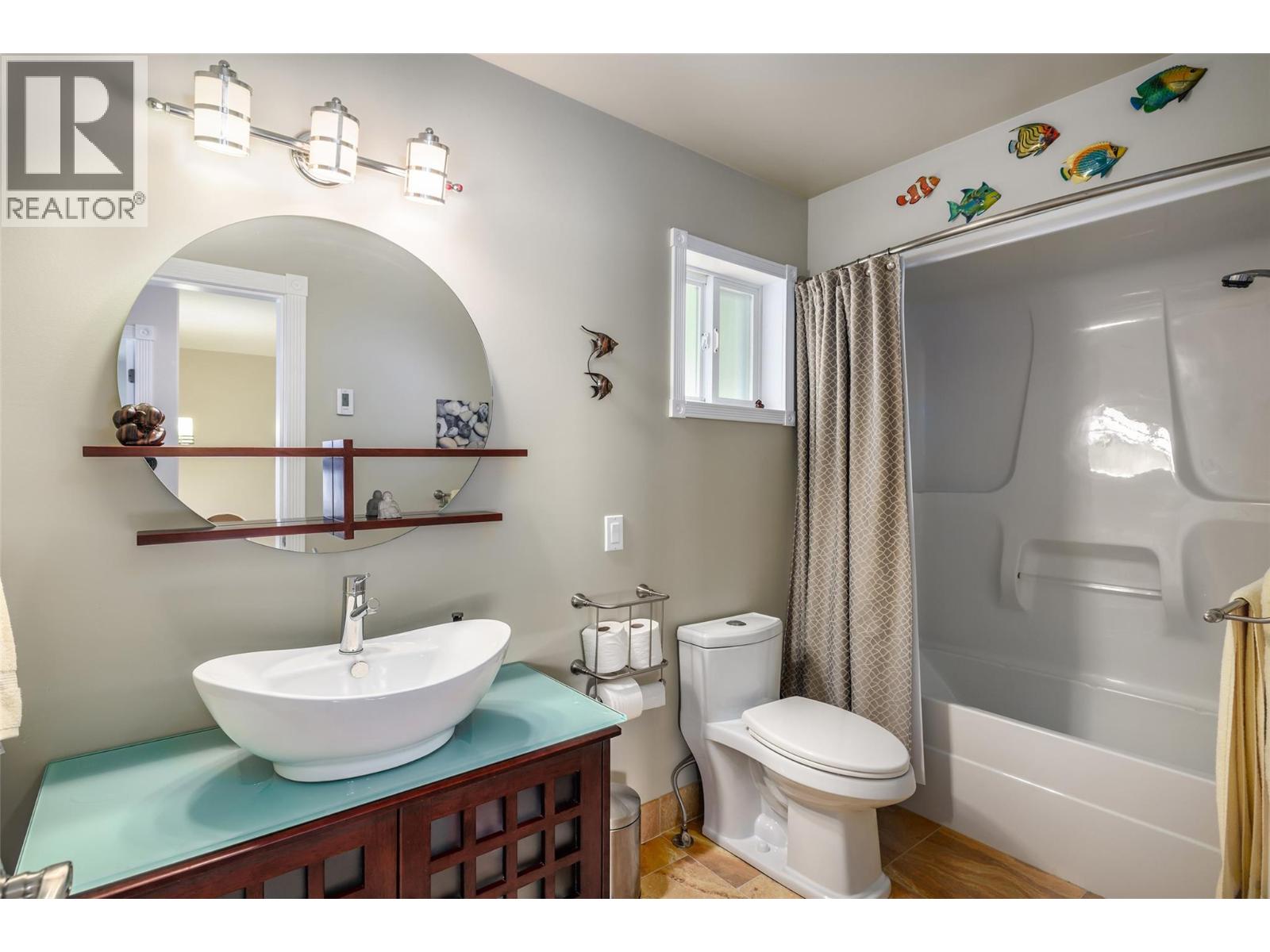  17824 Juniper Cove Road, Lake Country