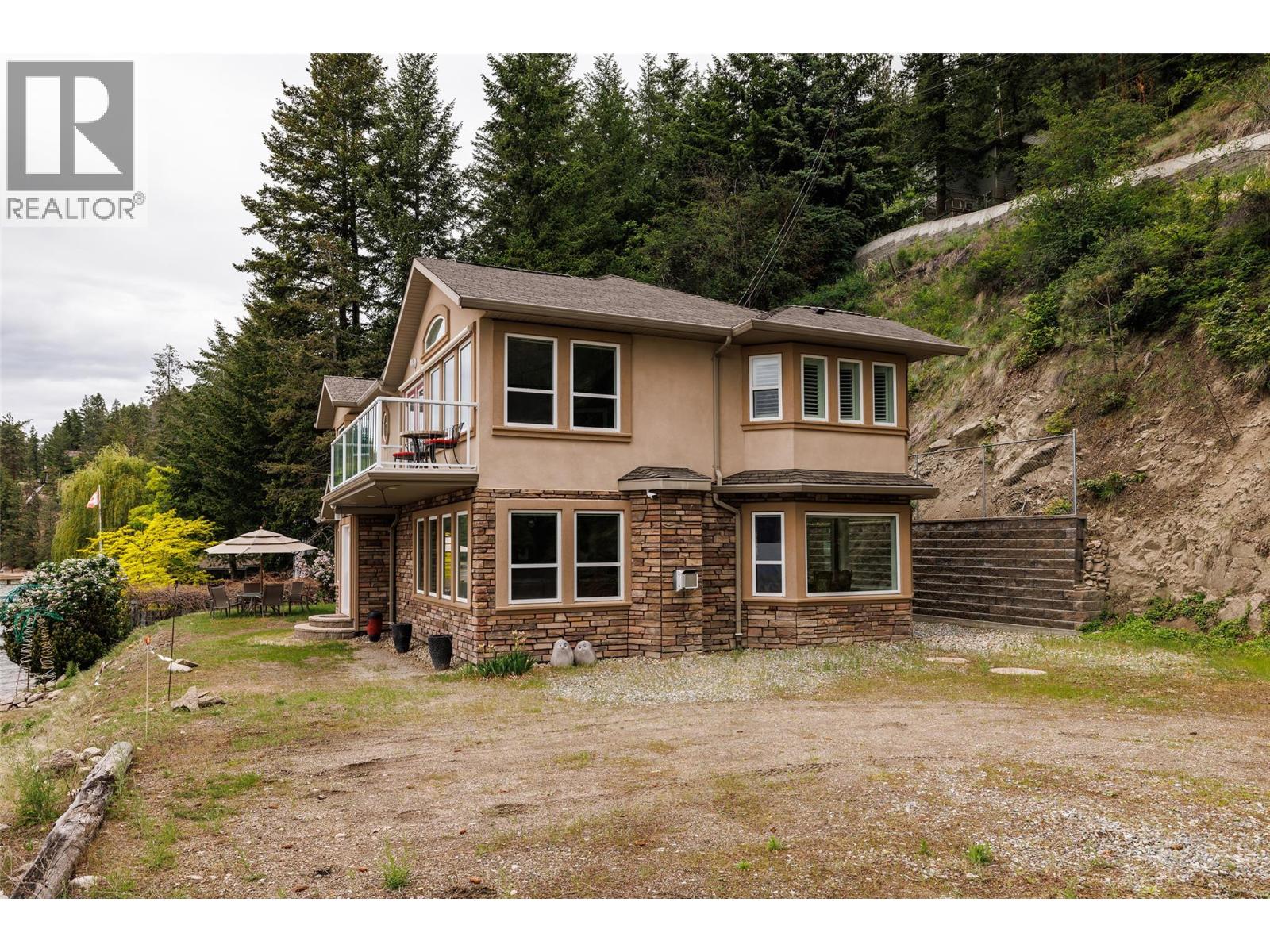  17824 Juniper Cove Road, Lake Country