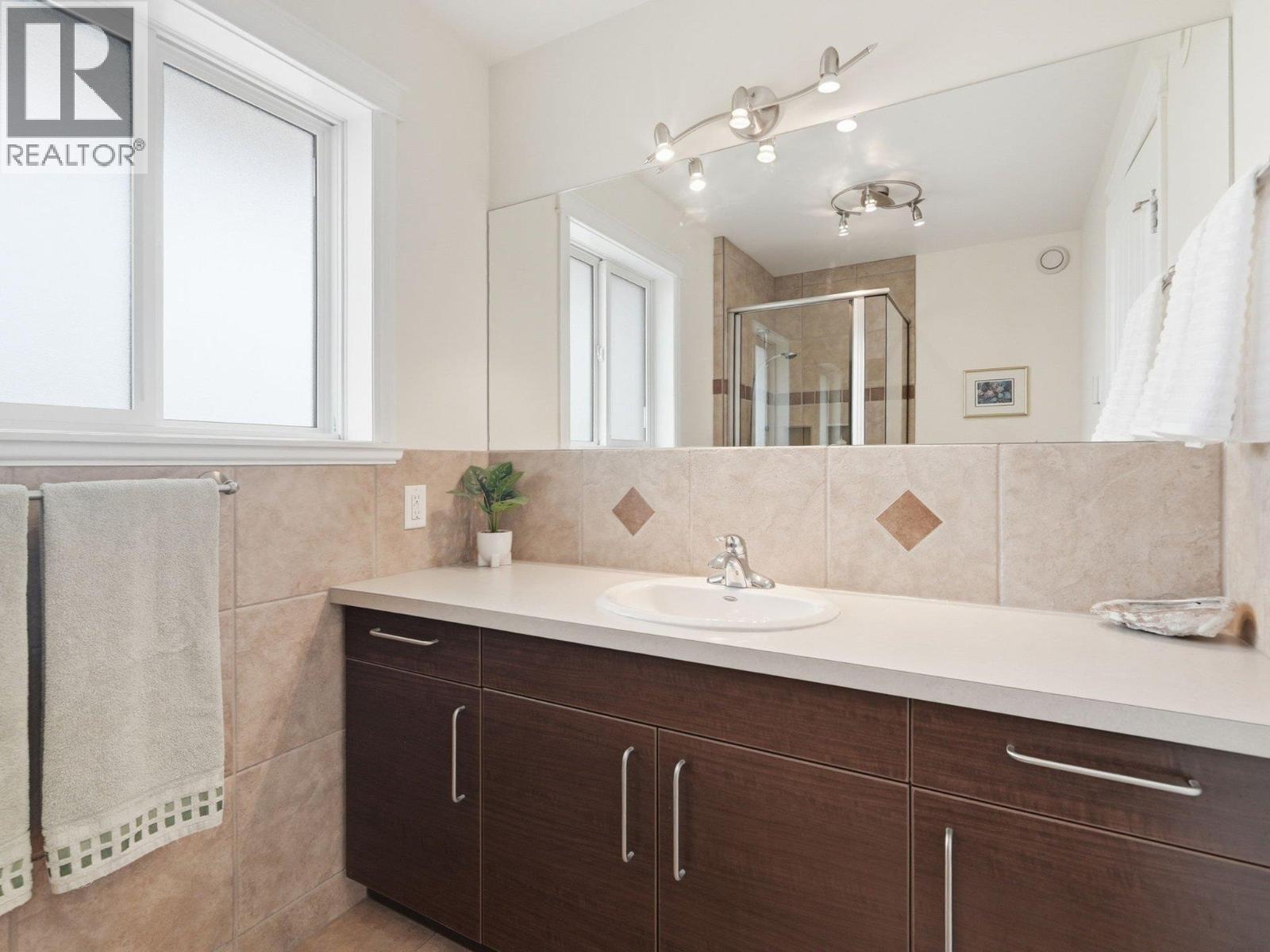  855 Ross Avenue, Penticton