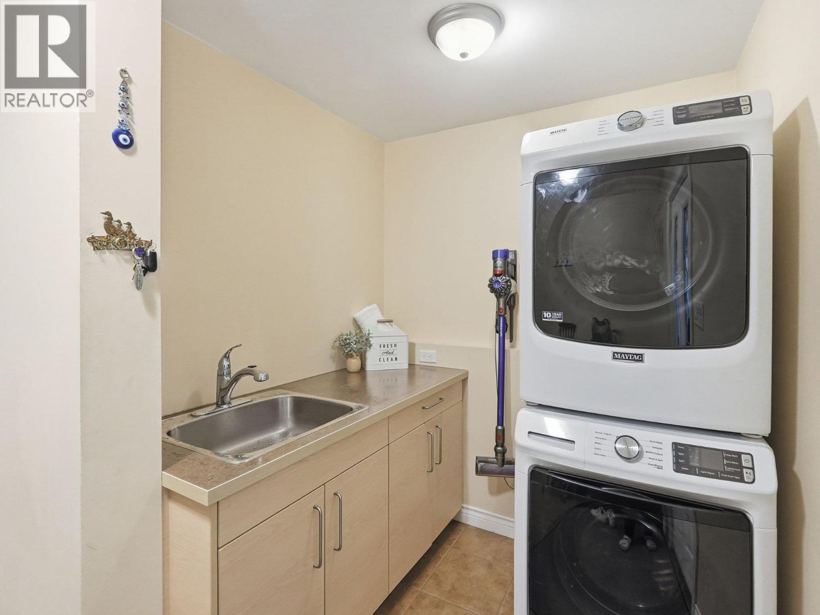  855 Ross Avenue, Penticton