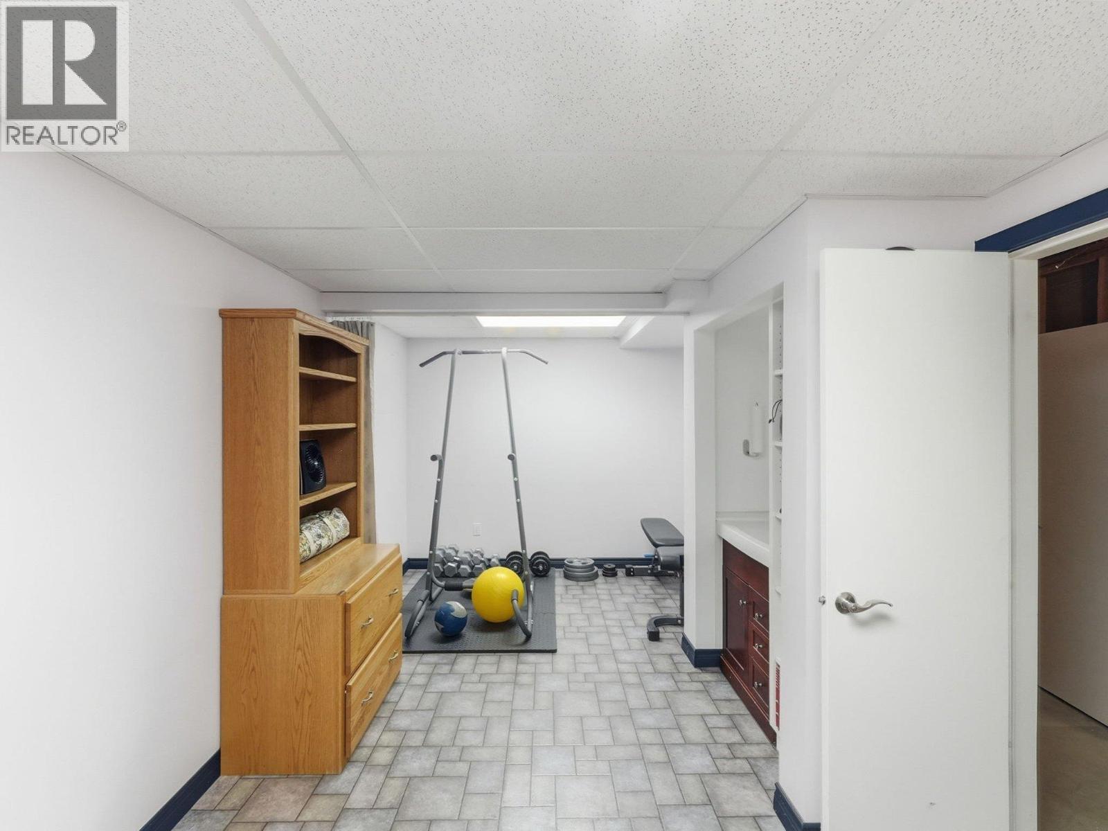  855 Ross Avenue, Penticton