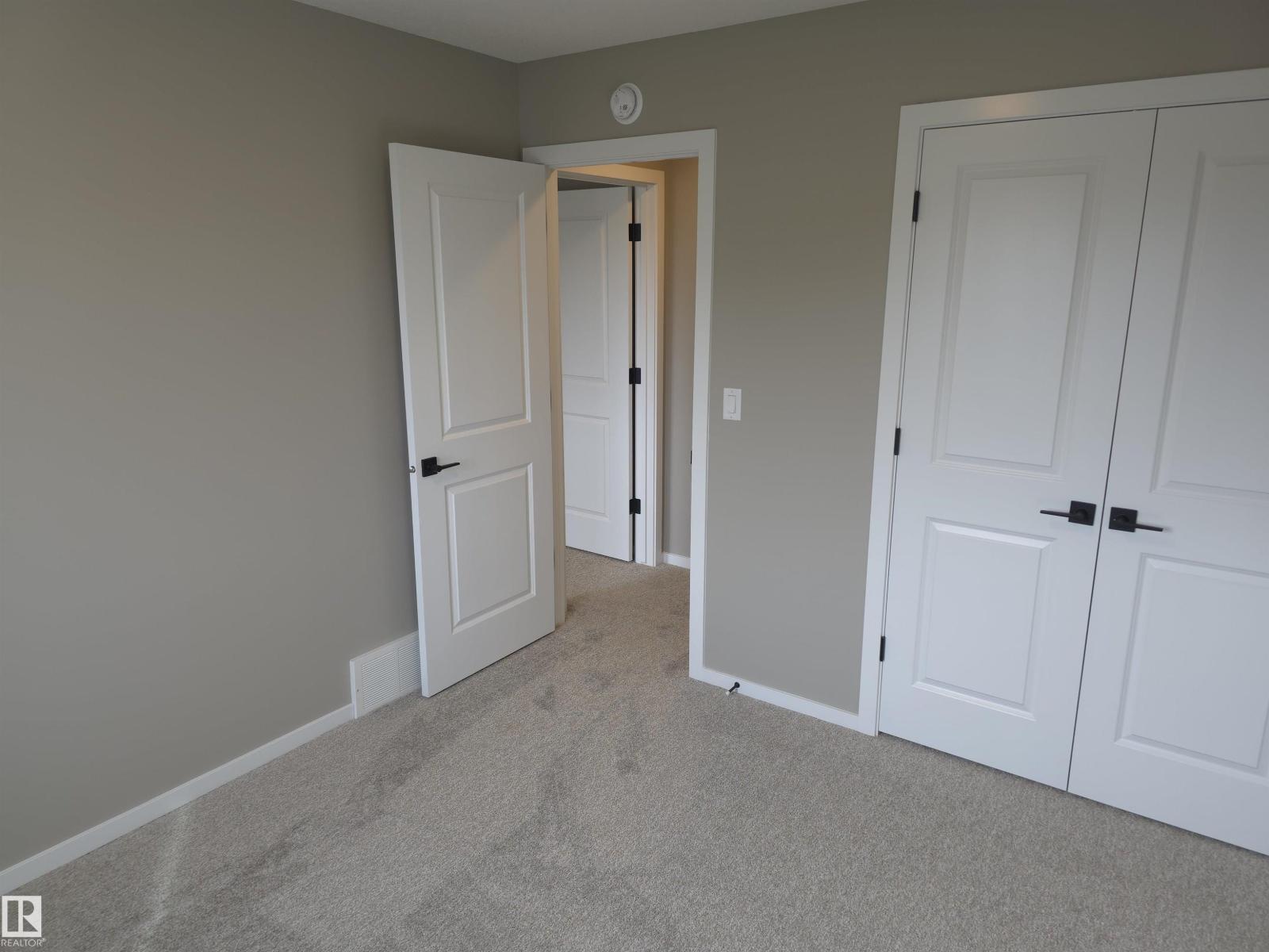 1098 MCLEOD AV, Spruce Grove