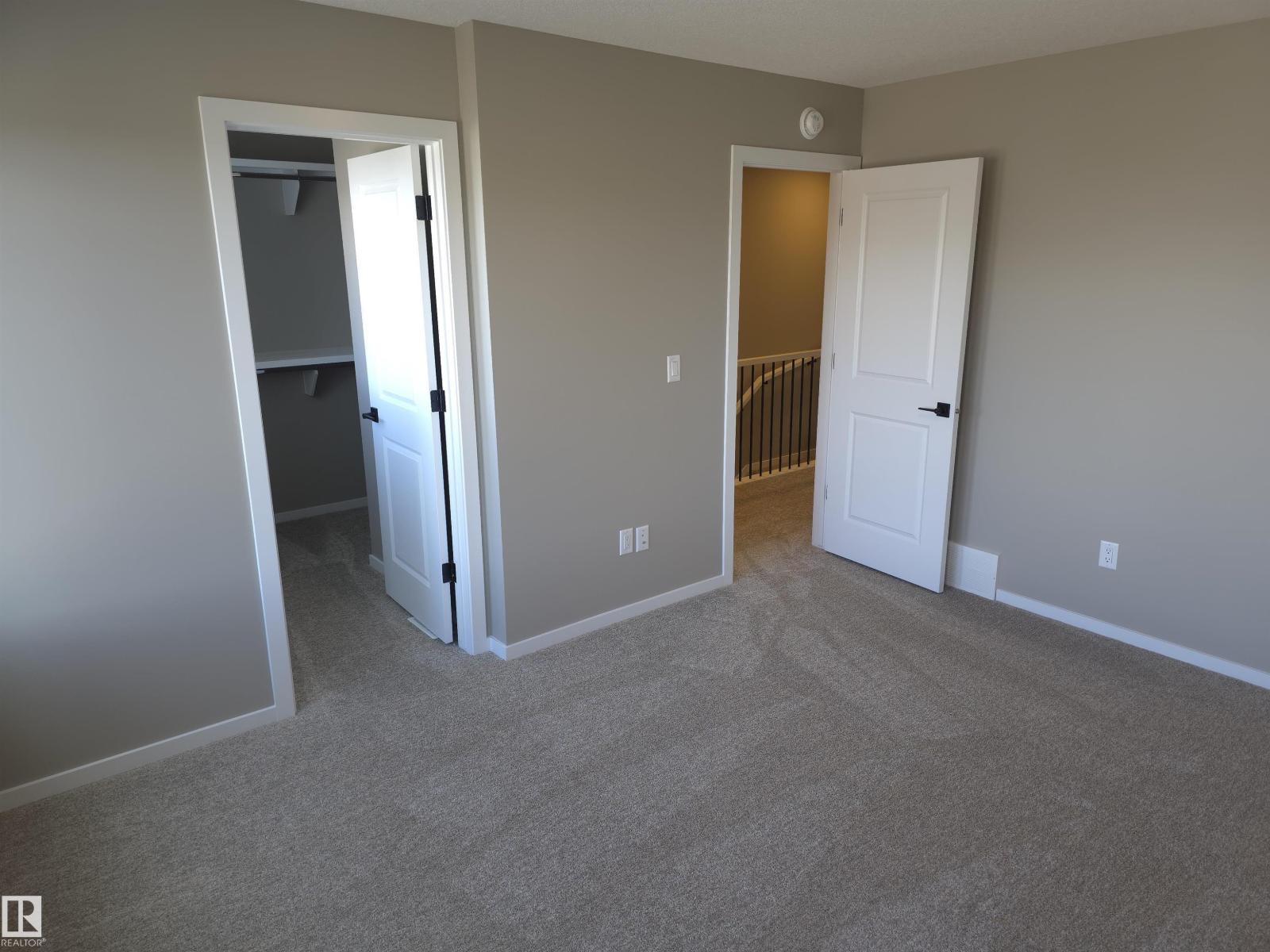 1098 MCLEOD AV, Spruce Grove