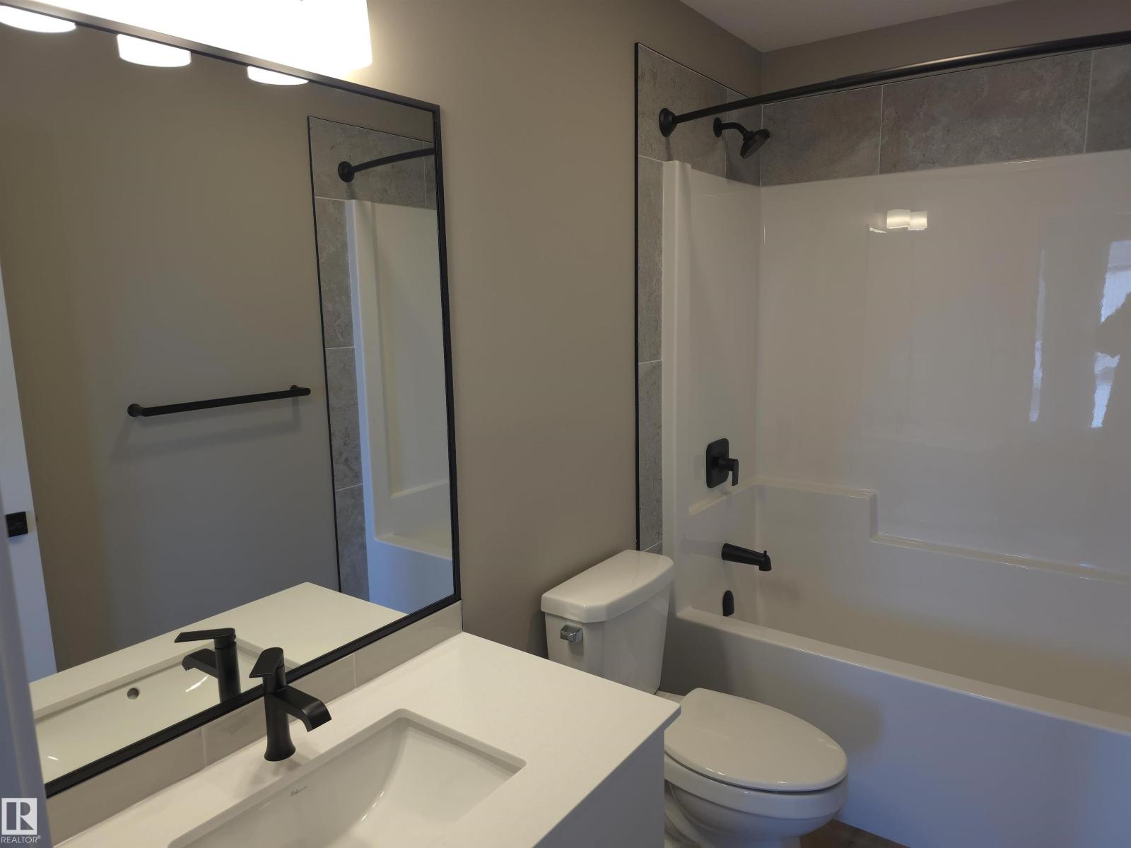 1098 MCLEOD AV, Spruce Grove