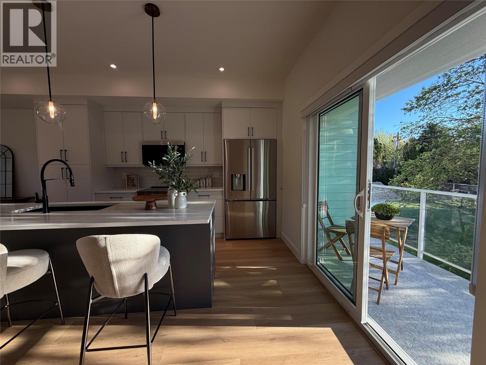 143 Green Avenue Unit# 101, Penticton