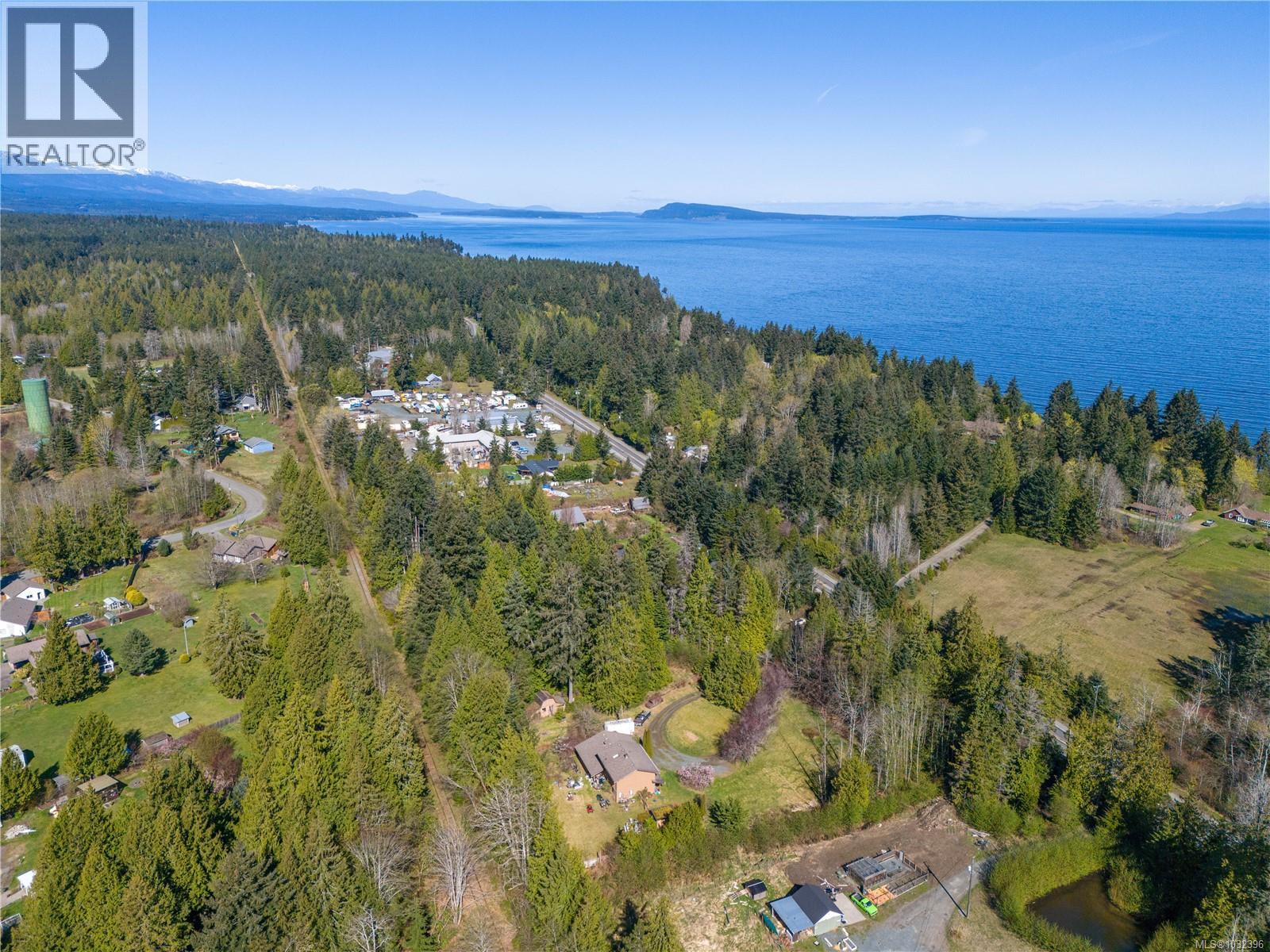 4080 Island Hwy - 40