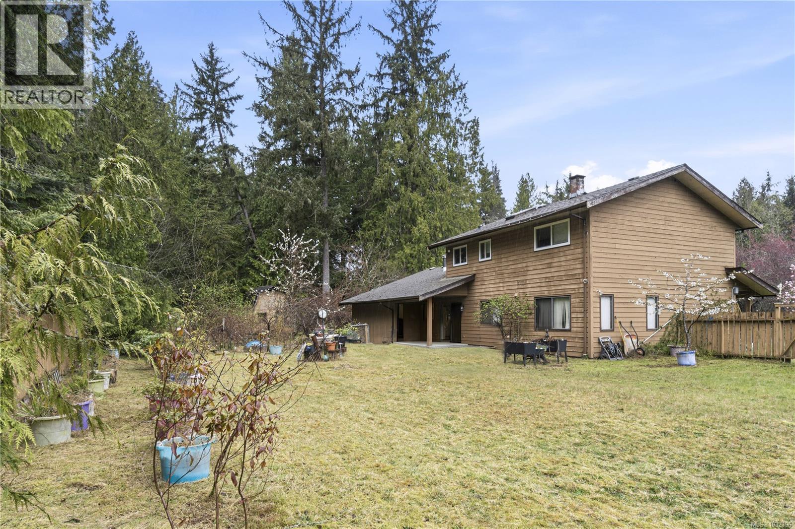 4080 Island Hwy — photo 9