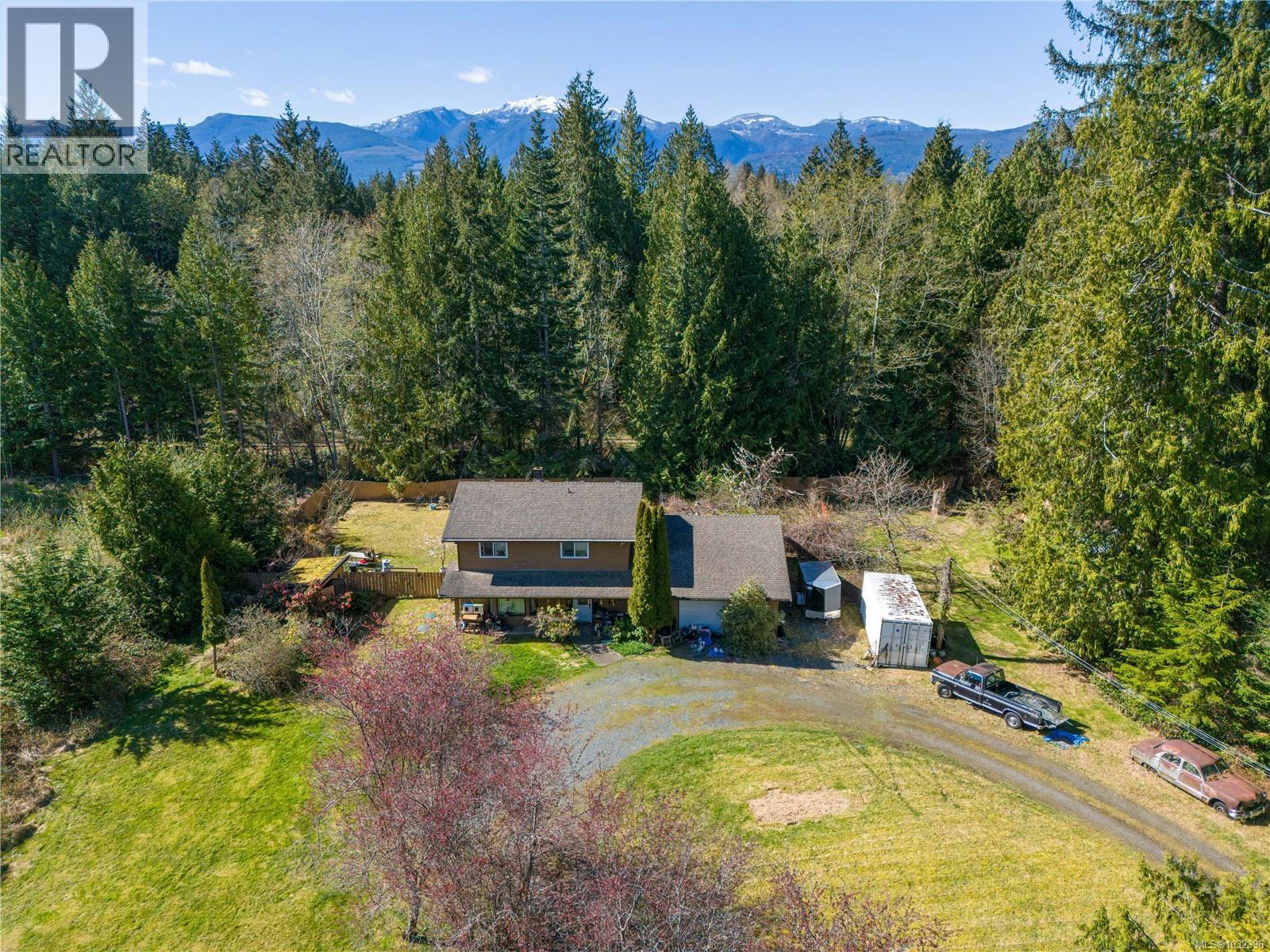 4080 Island Hwy — photo 5