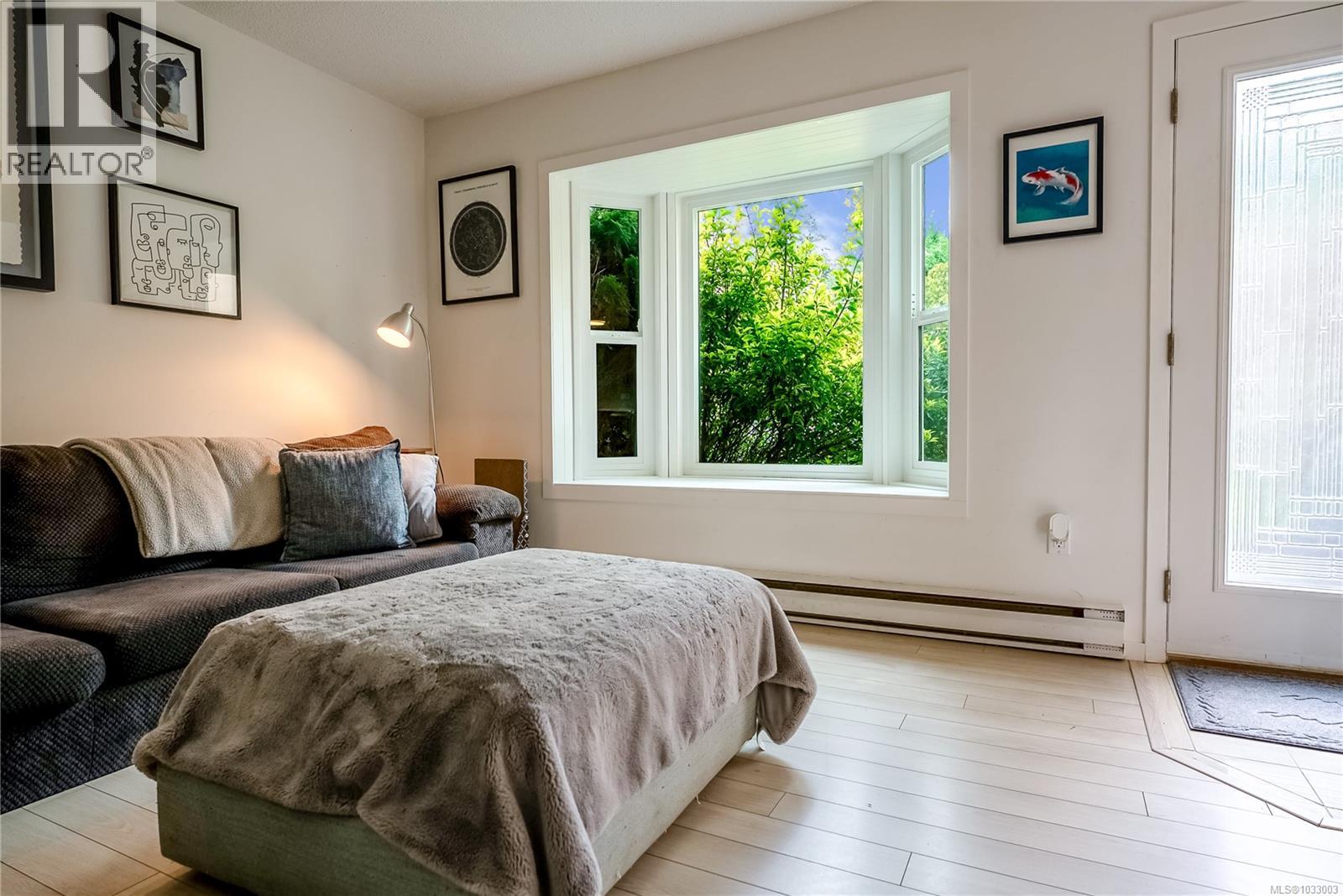 #102 2860 Sooke Lake Rd - 4