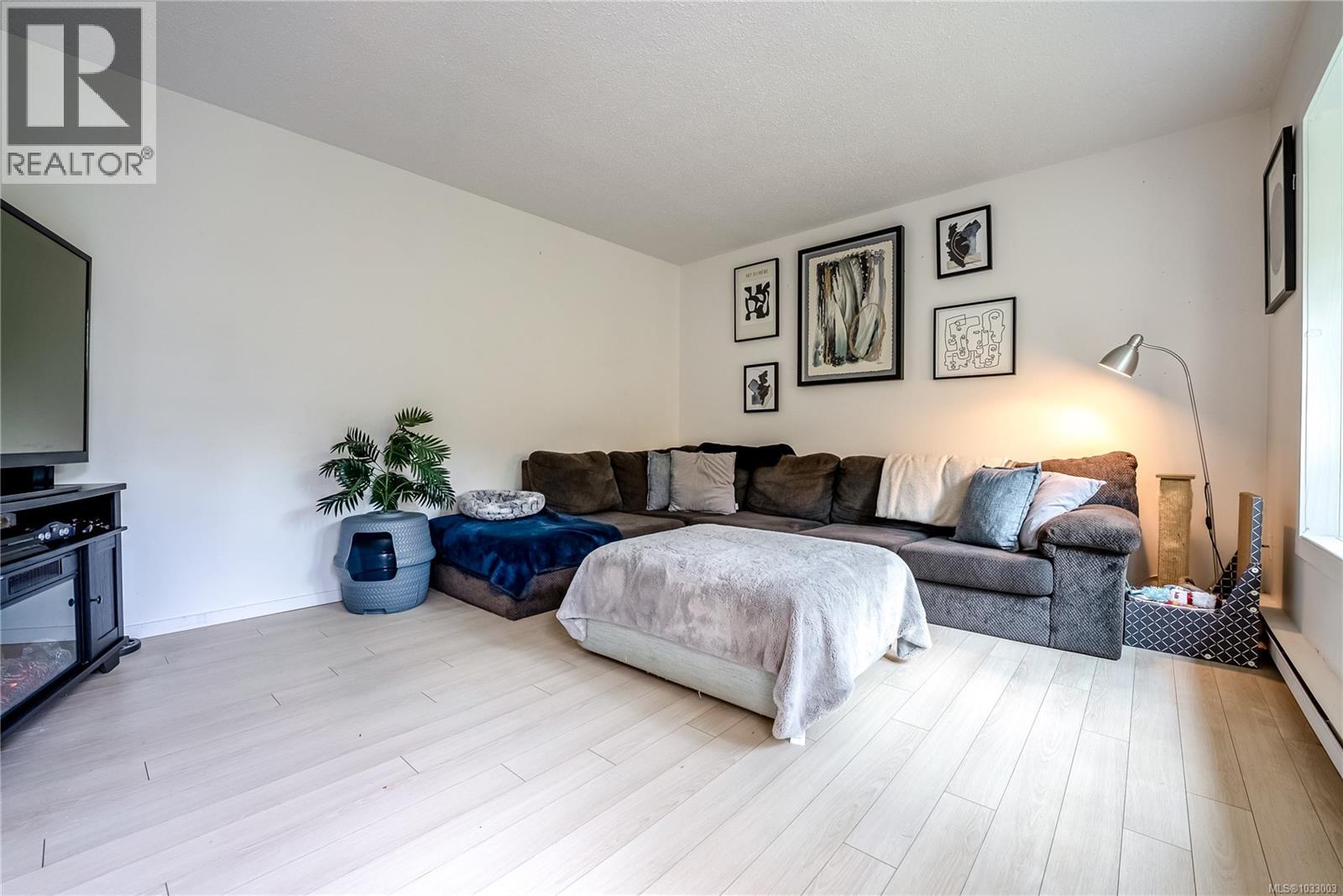 #102 2860 Sooke Lake Rd - 6