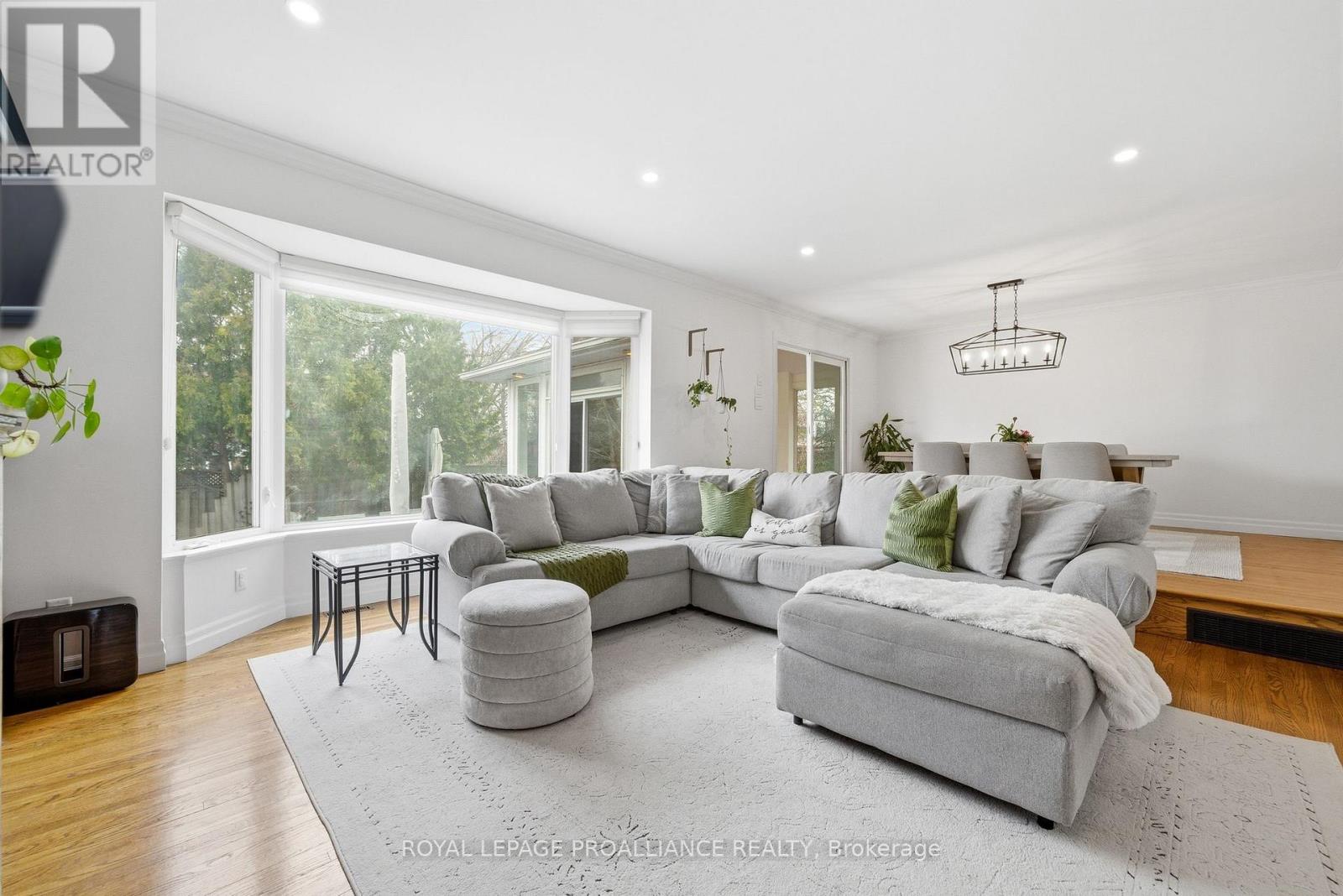 25 SOUTHWOOD CRESCENT - photo 5