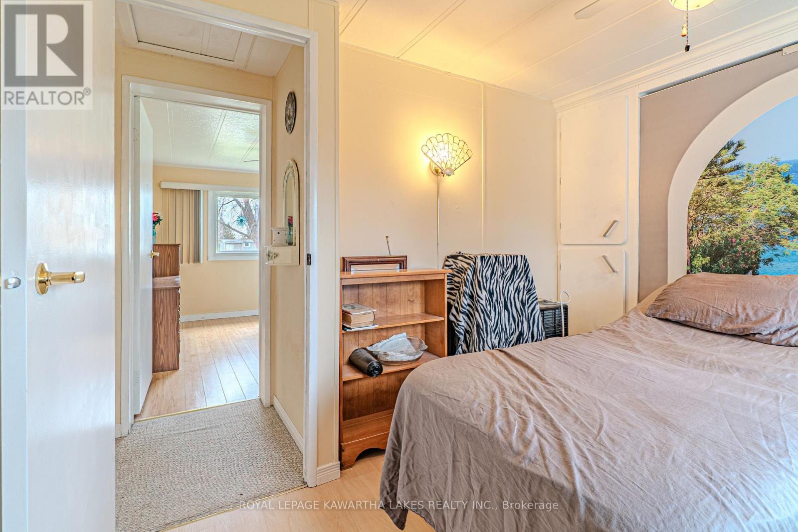 4 VISTA DRIVE — photo 22