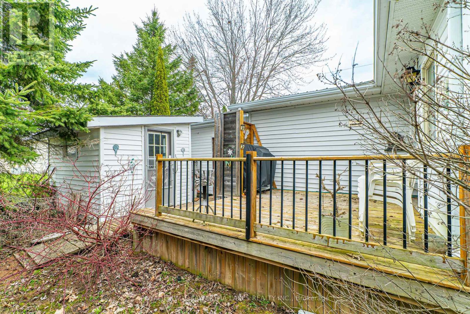 4 VISTA DRIVE — photo 27