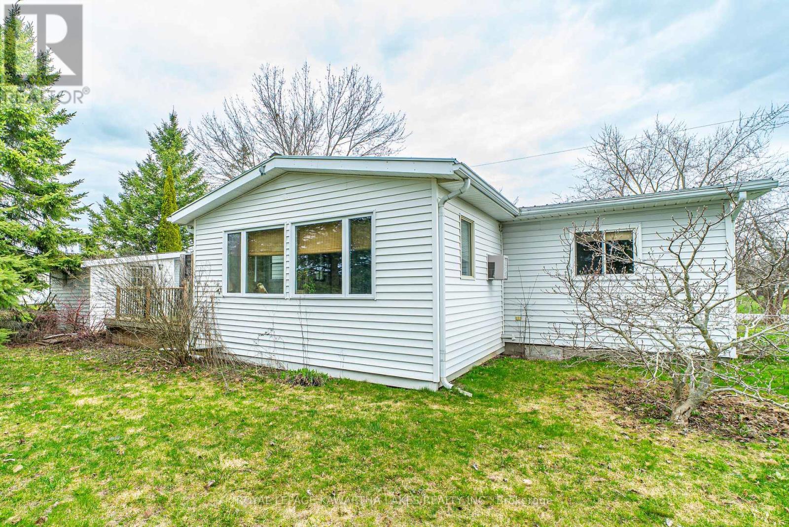 4 VISTA DRIVE — photo 28