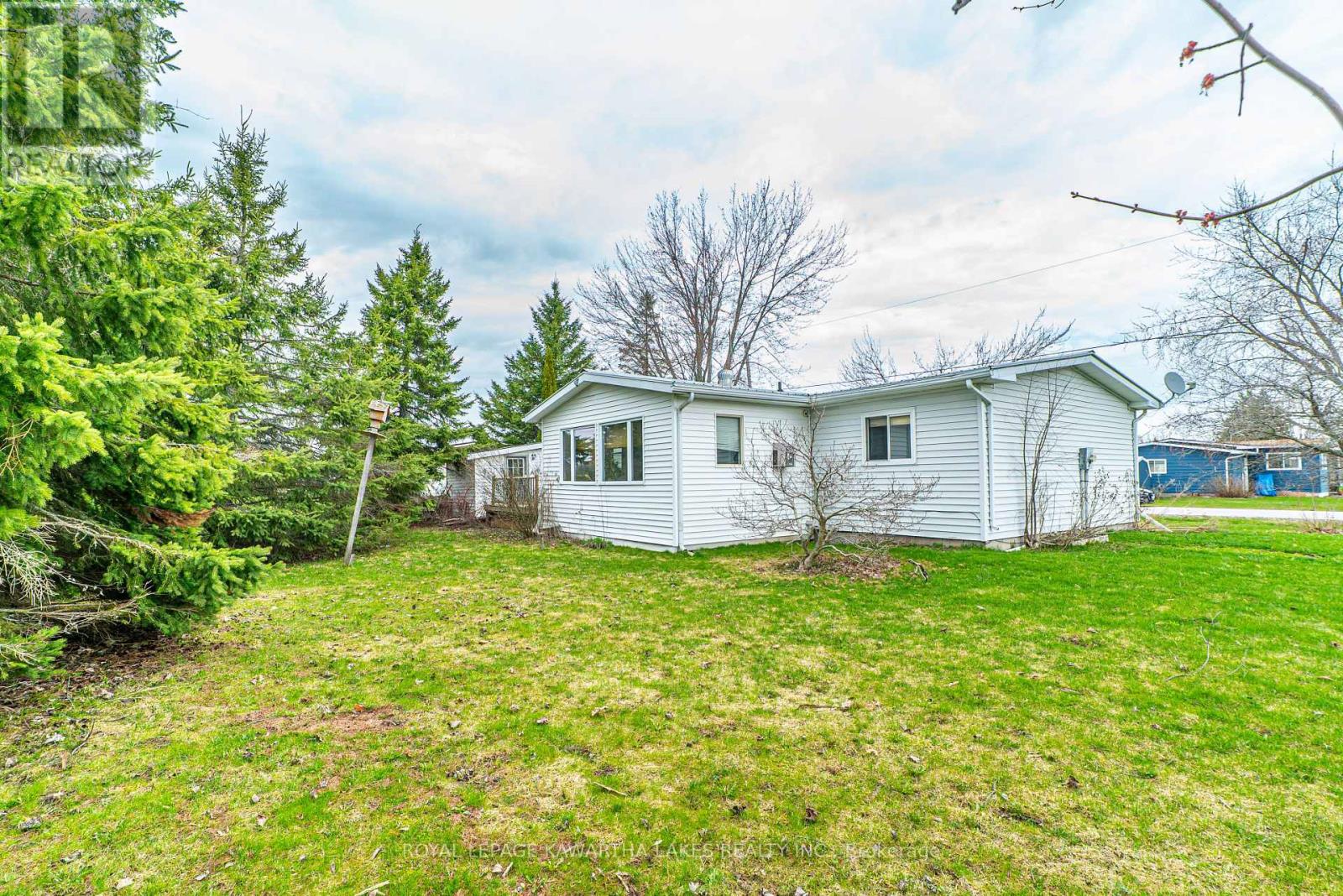 4 VISTA DRIVE — photo 30