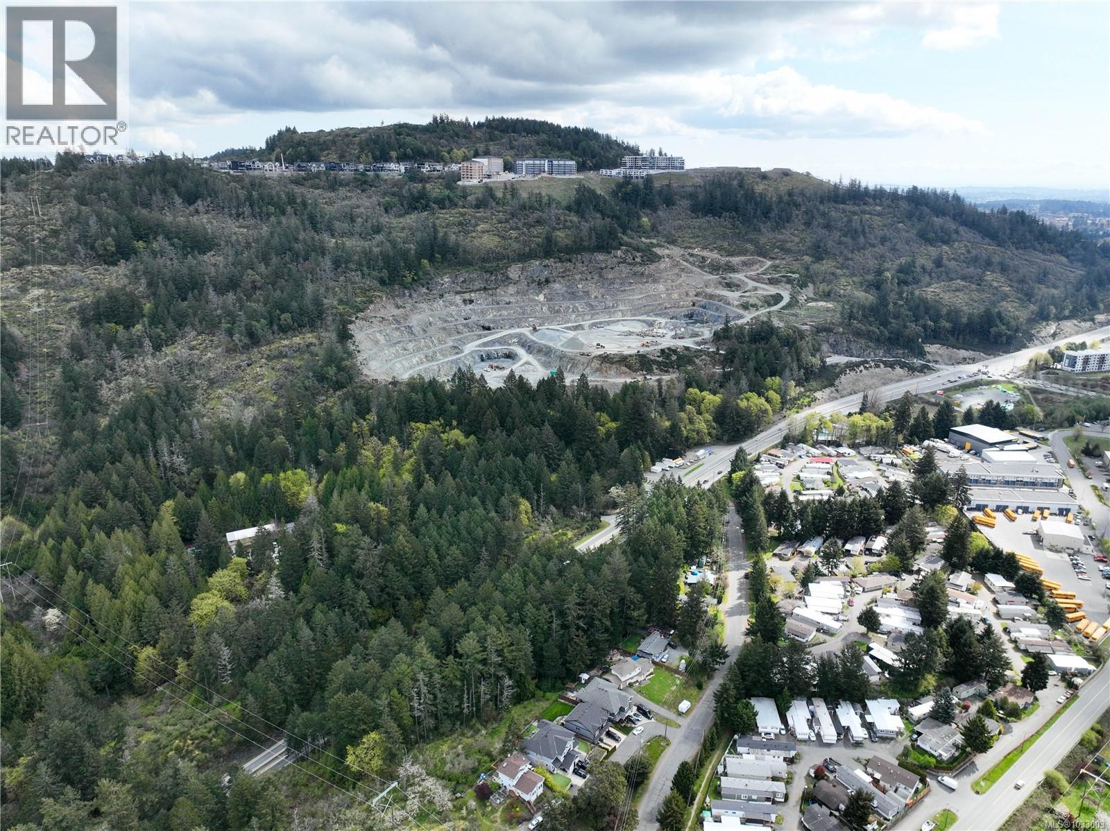 102 2860 Sooke Lake Road, Langford