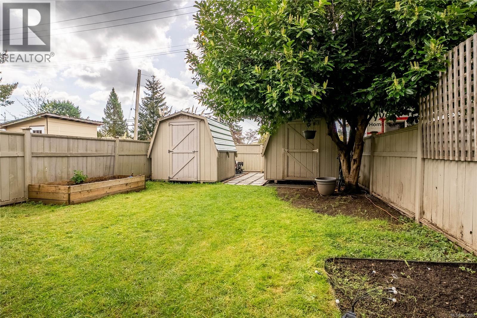 102 2860 Sooke Lake Road, Langford