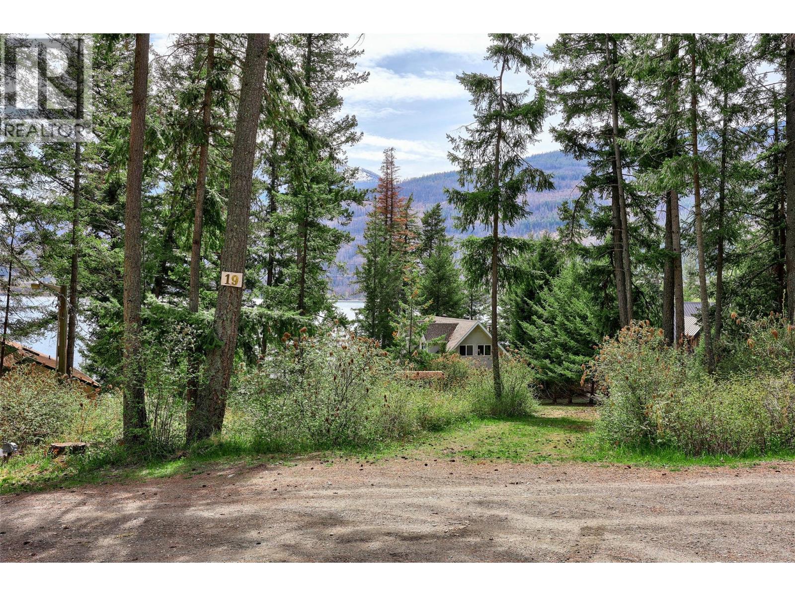 #19 2900 Rawson Road - 36