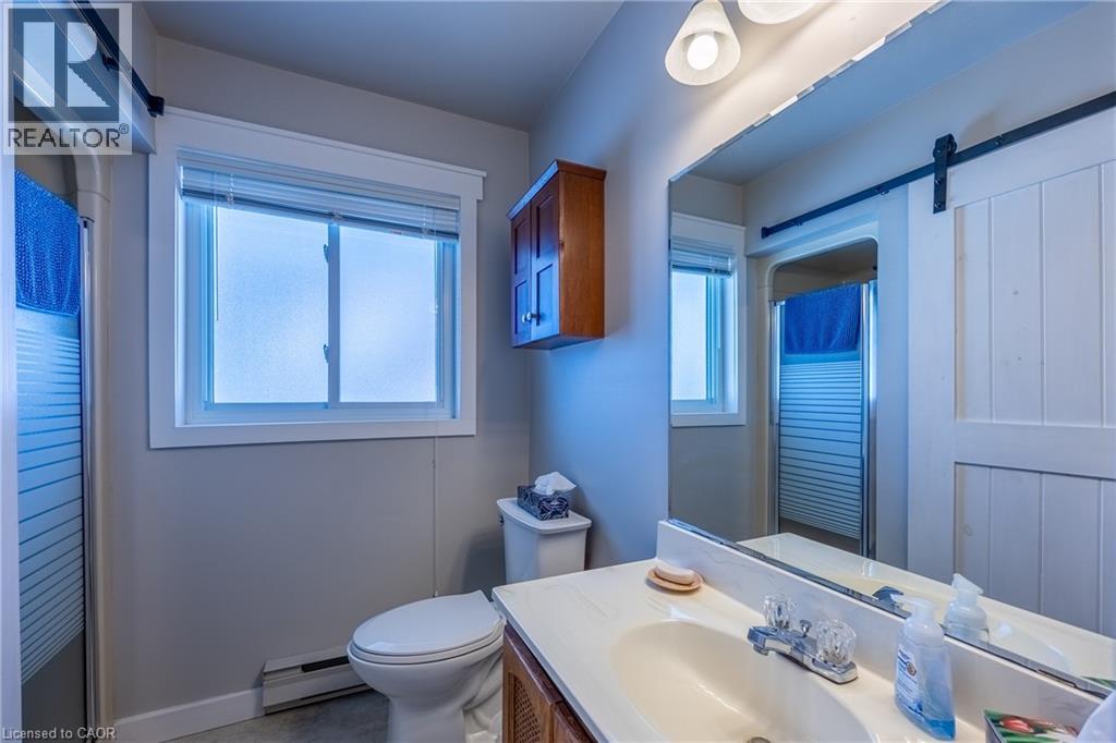 8 PICKEREL Road — photo 15