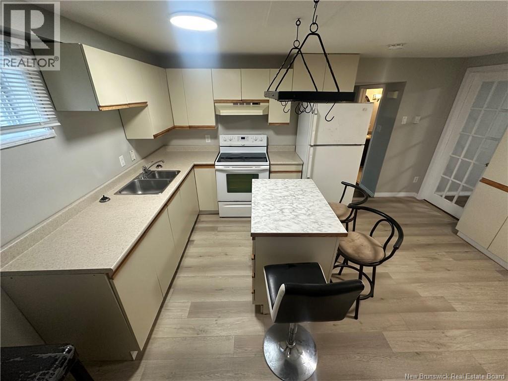 22 Cedar Street - 13