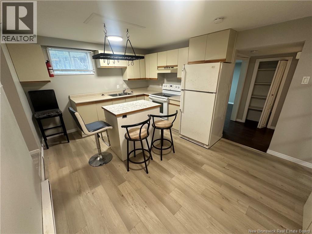 22 Cedar Street - 17